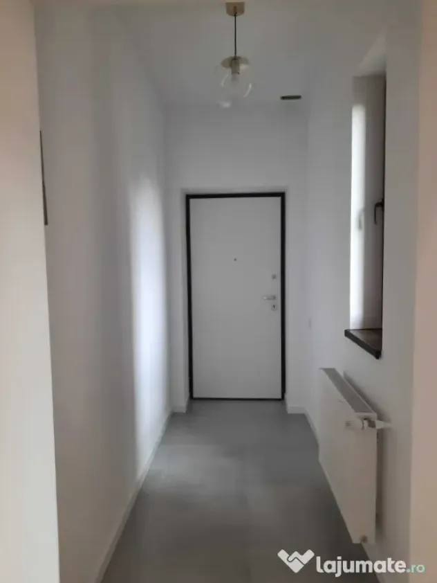 Apartament cu 3 camere,decomandat,Parter.Armeneasca.Birouri!