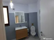 Apartament cu 3 camere,decomandat,Parter.Armeneasca.Birouri! 