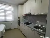 Apartament cu 2 camere de închiriat, zona Rogerius, Spit... 