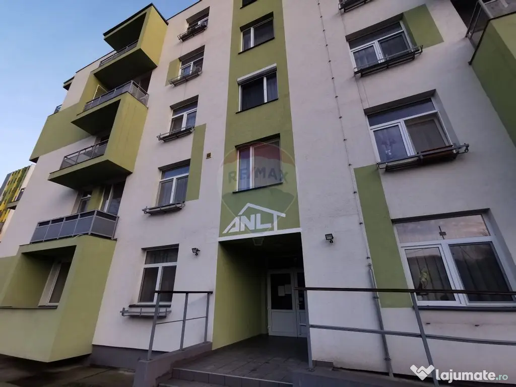 Apartament cu 2 camere de închiriat, zona Rogerius, Spit...