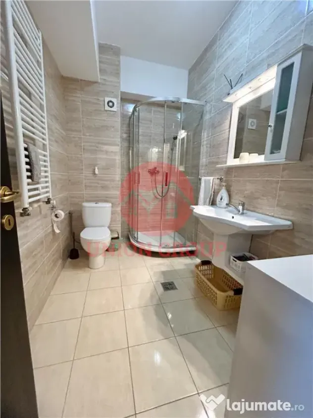 Apartament 2 Camere Mobilat Complet, Totul Nou, Summerland