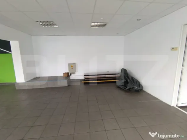 Spatiu comercial de inchiriat in suprafat de 77 mp, Zona Gho