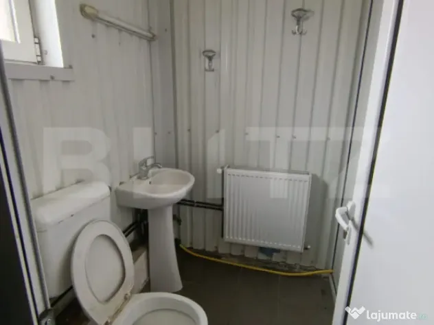 Spatiu comercial de inchiriat in suprafat de 77 mp, Zona Gho