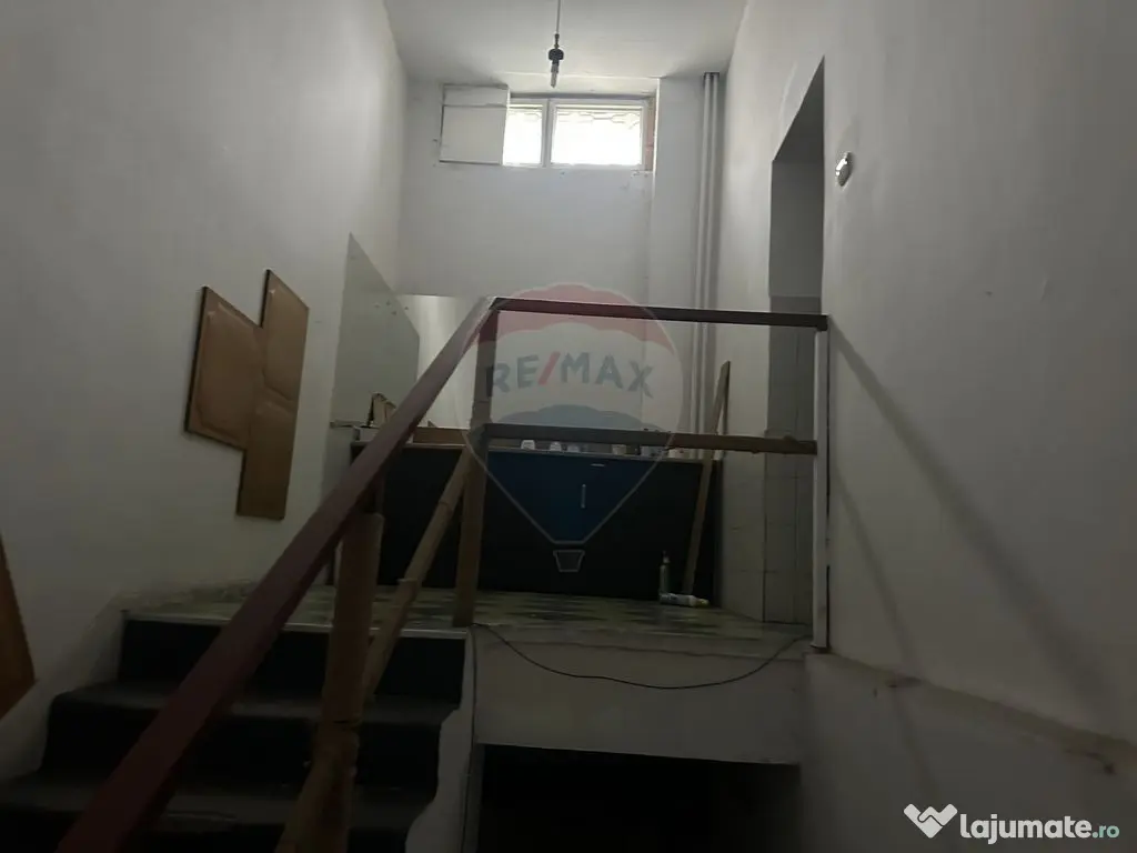 Spațiu comercial de 166mp de închiriat în zona Calea R...