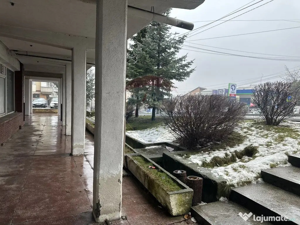 Spațiu comercial de 166mp de închiriat în zona Calea R...
