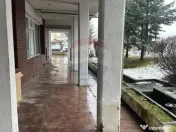 Spațiu comercial de 166mp de închiriat în zona Calea R... 