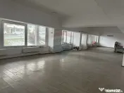 Spațiu comercial de 166mp de închiriat în zona Calea R... 
