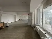 Spațiu comercial de 166mp de închiriat în zona Calea R... 