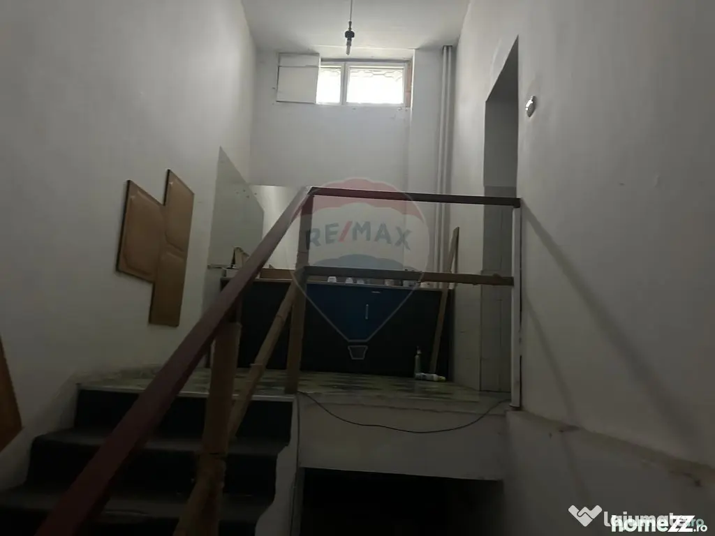 Spațiu comercial de 166mp de închiriat în zona Calea R... - Piatra-Neamt (Neamt)