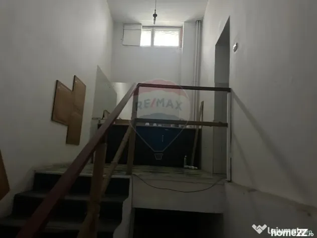 Spațiu comercial de 166mp de închiriat în zona Calea R... - Piatra-Neamt (Neamt)