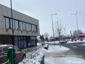 Spațiu comercial spațios, zonă cu vad comercial. 