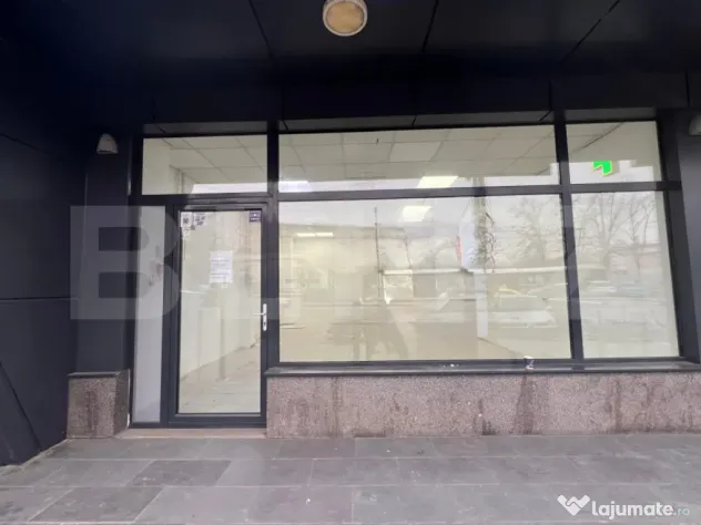 Spatiu comercial, 42 mp, zona 1 Mai