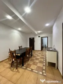Apartament 3 camere, 80 mp utili, parter, Radauti