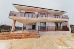 Marmură, Design și Eficiență: Vila Supremă. Comision...