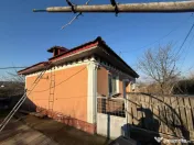 Somova, casa 2 corpuri, teren 4382 mp, garaj 
