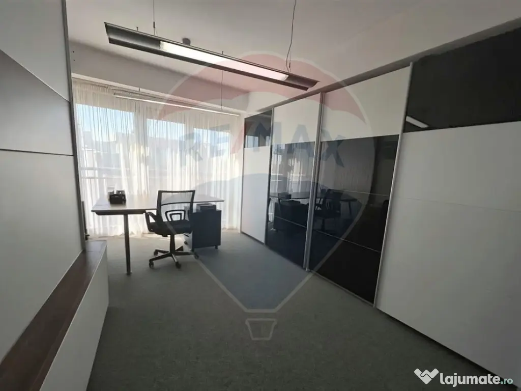 Penthouse exclusivist cu vedere panoramică – Zona Arme...