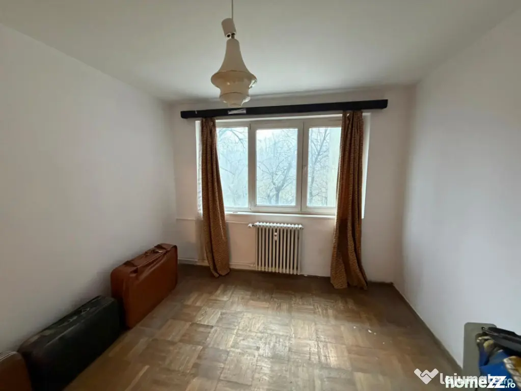 Calea Giulești, 3 camere, etaj 3, suprafață 61mp,semideco