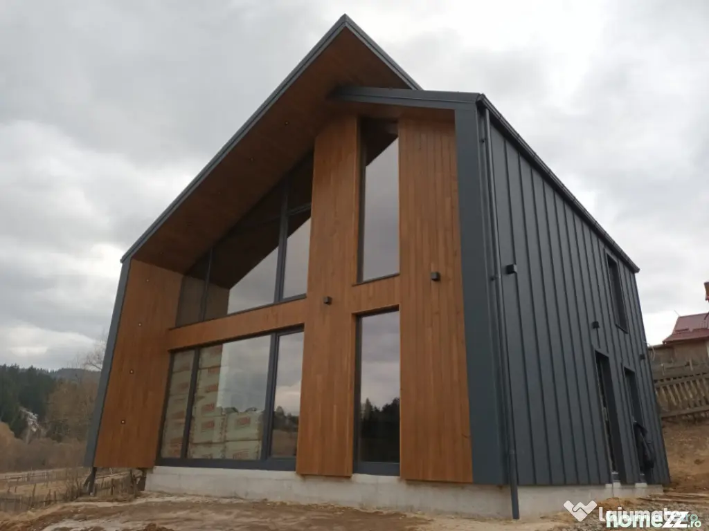 Casă nouă P+E, 115 mp, teren 900 mp, langa de Vatra Dornei