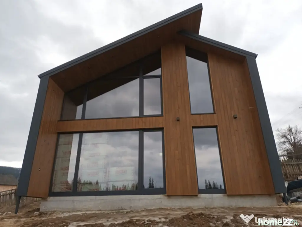 Casă nouă P+E, 115 mp, teren 900 mp, langa de Vatra Dornei