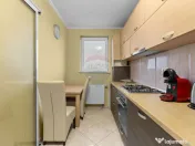 Apartament cu 2 camere de închiriat Via Romana 