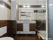 Apartament cu 2 camere de închiriat Via Romana 
