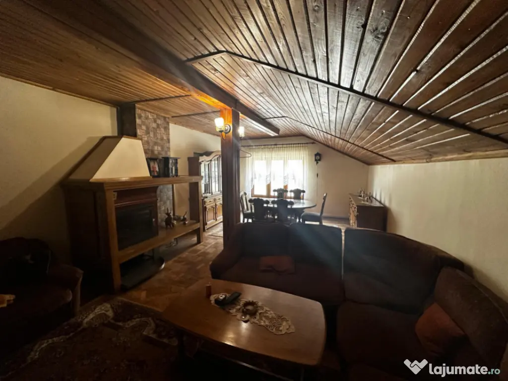 Apartament 3 camere în vilă, 114 mp | Curte | Sinaia