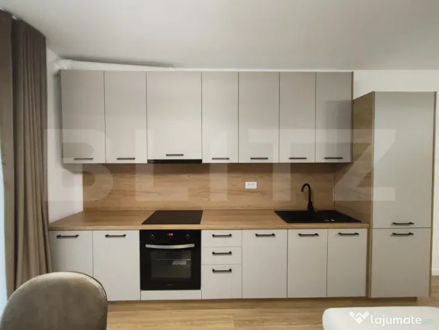 Apartament cu parcare subterana, in Scala Cetate