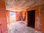 Casă P+M la roșu de vânzare – Tăuții-Măgherăuș 