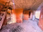 Casă P+M la roșu de vânzare – Tăuții-Măgherăuș 