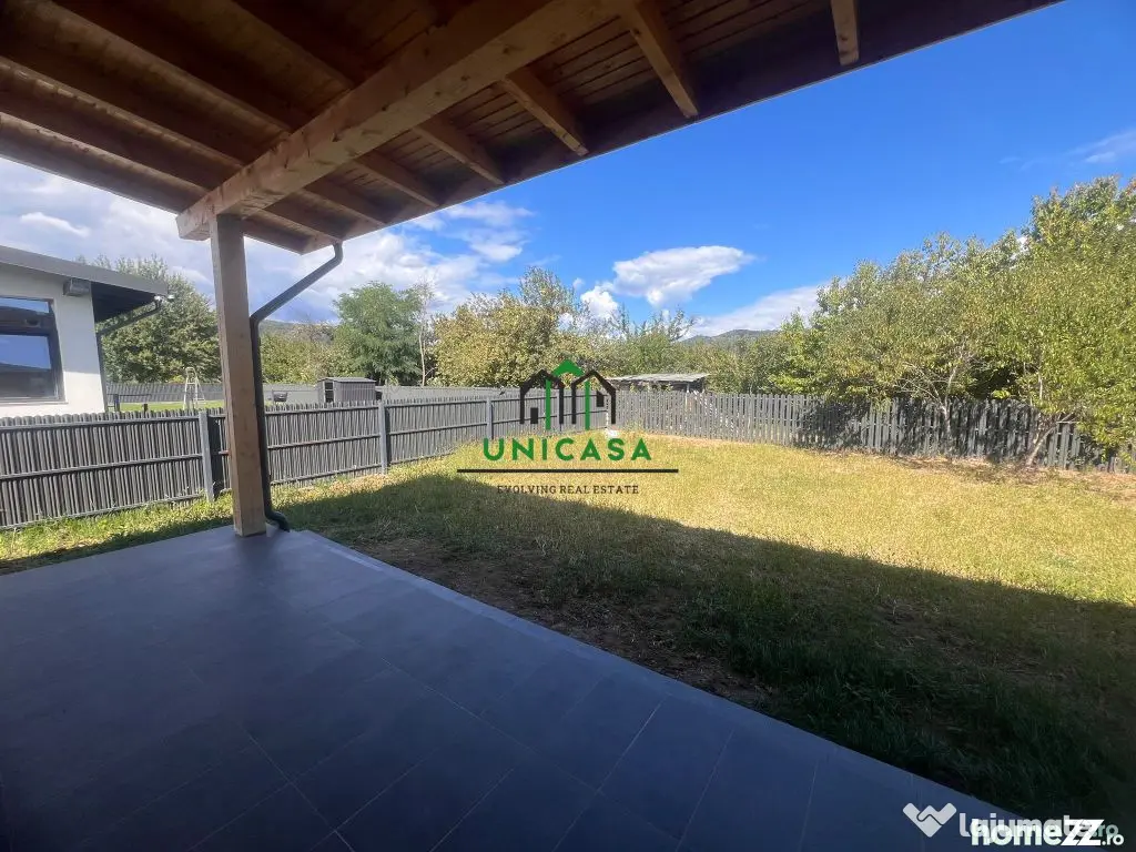 Casă modernă de vânzare/ Bujoreni – Olteni - Bujoreni (Valcea)