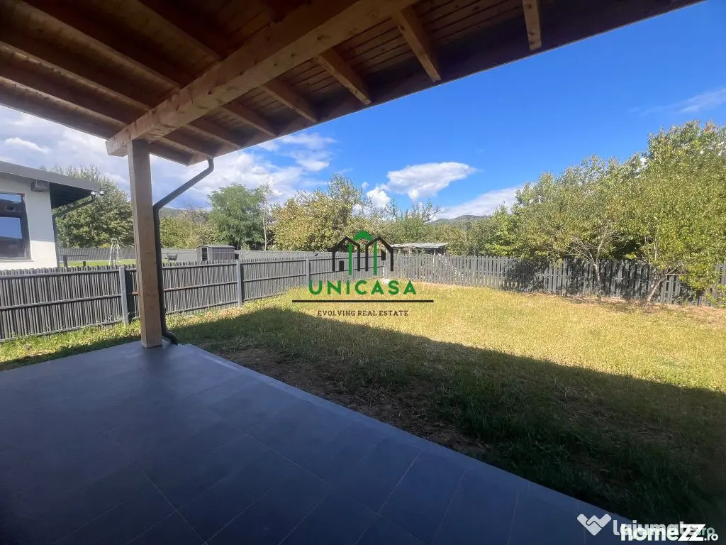 Casă modernă de vânzare/ Bujoreni – Olteni - Bujoreni (Valcea)
