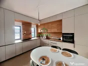 Casă modernă de vânzare/ Bujoreni – Olteni 