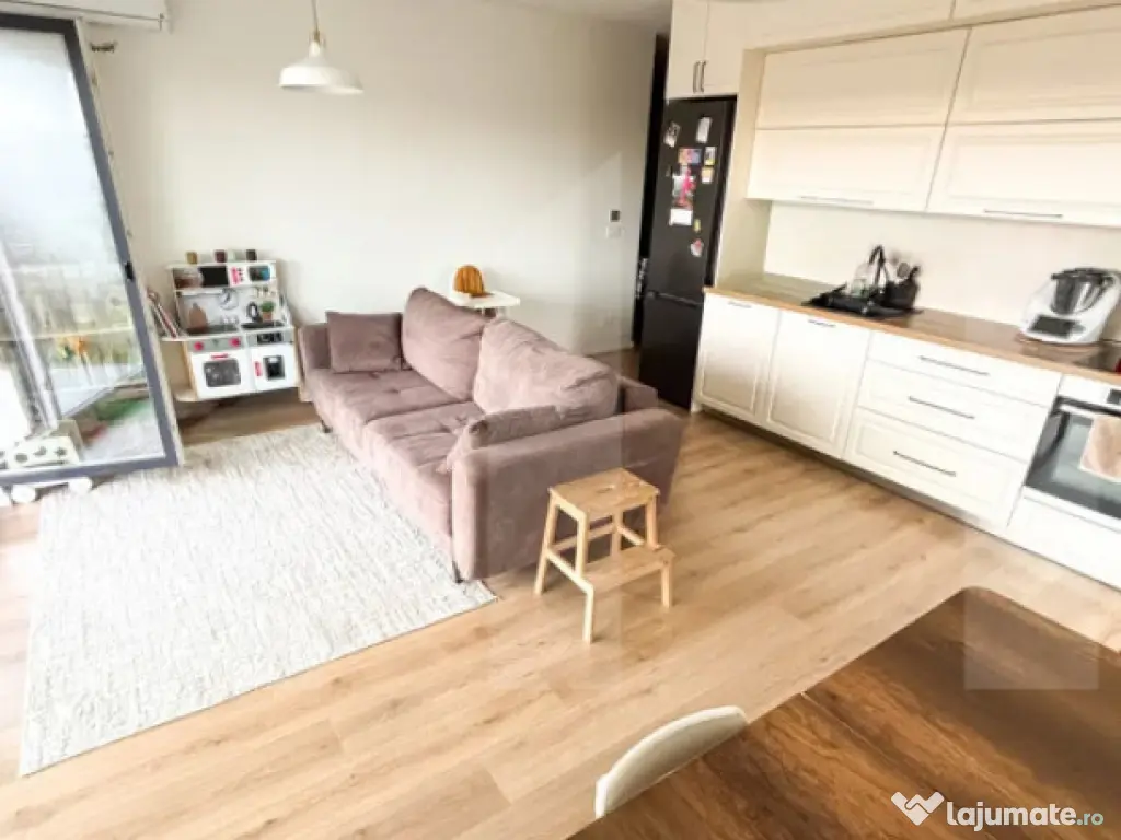 Apartament 3 camere, 65 mp, zona Aradului