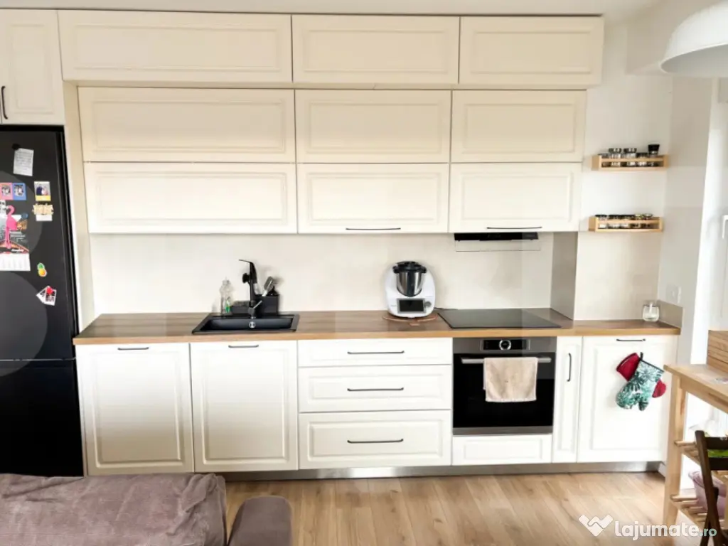 Apartament 3 camere, 65 mp, zona Aradului