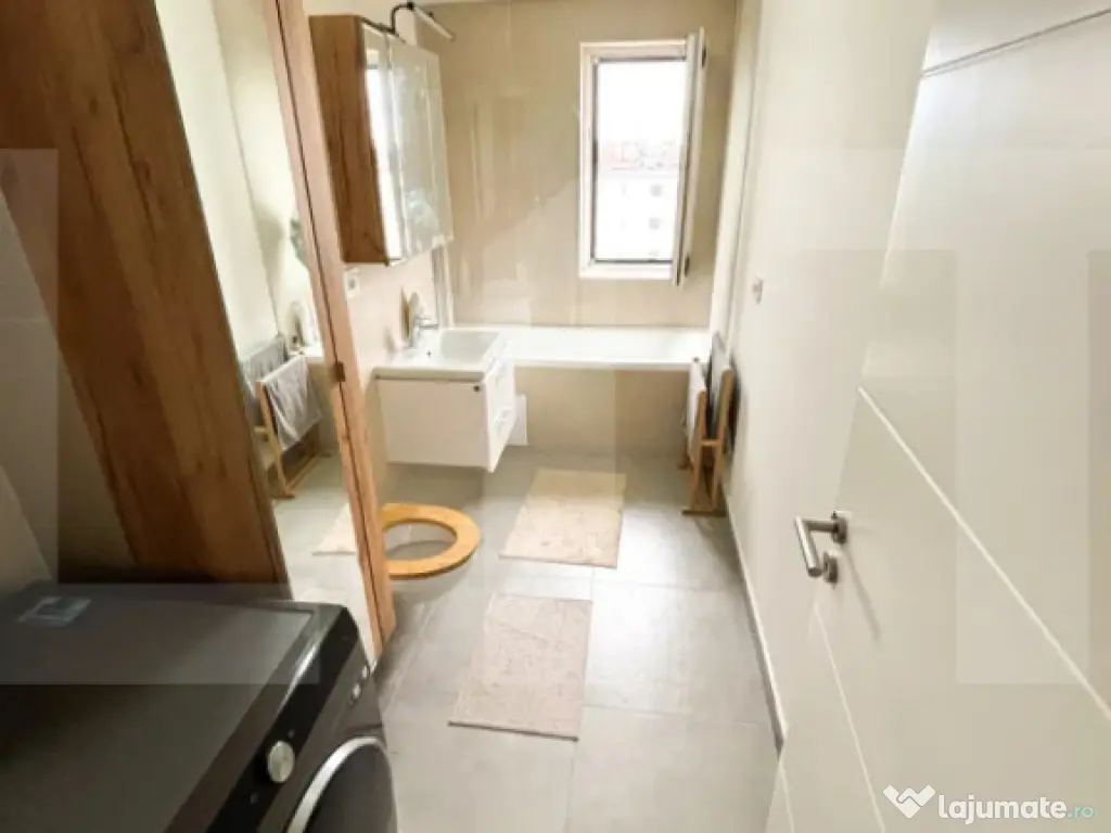 Apartament 3 camere, 65 mp, zona Aradului