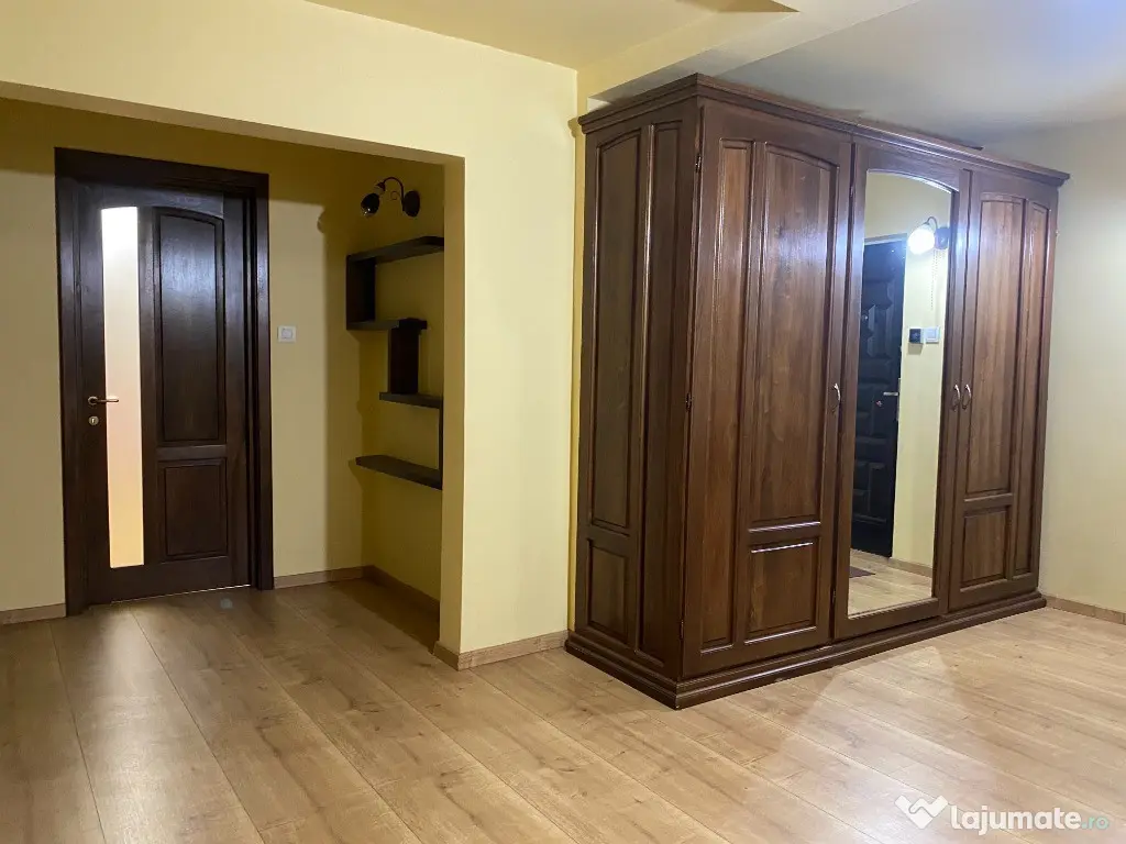 VIGAFON - Apartament 4 camere Malu Rosu