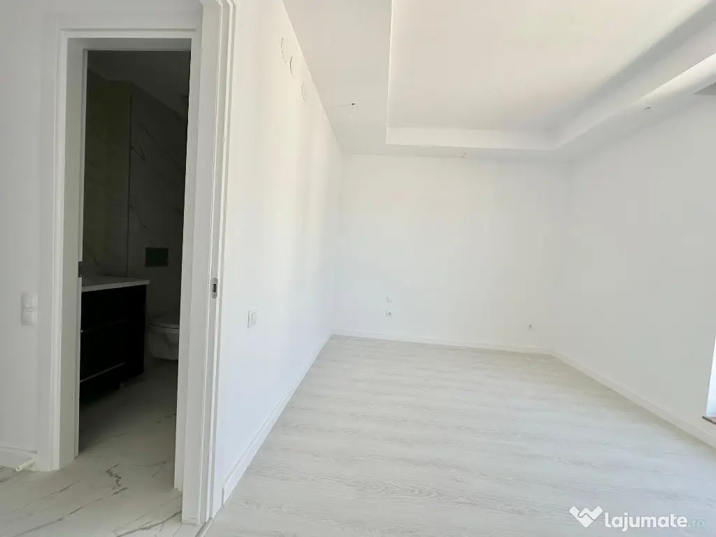 COSMOPOLIS - Apartament 2 camere, nou, vedere piscina