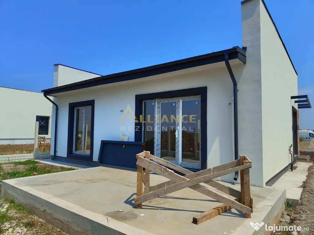 Casa Individuala - 4 camere - 2 bai - 390 mp teren