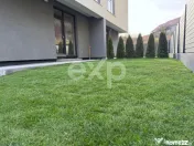 Oportunitate pentru duplex