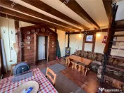 Cabana cu teren de 640 mp cu PUZ aprobat situata in Tropinii 