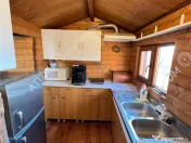 Cabana cu teren de 640 mp cu PUZ aprobat situata in Tropinii 