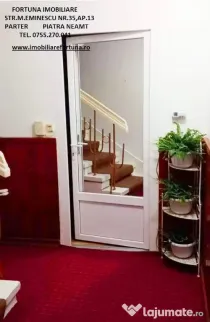 Apartament 5 camere duplex,2 bai,3 balcoane,boxa,parcare,zona Centrala