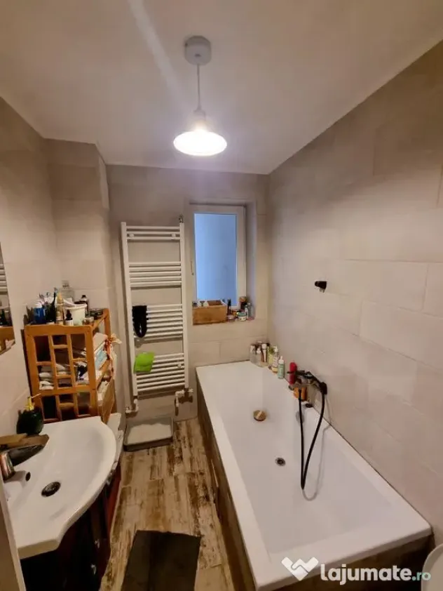 Ultracentral-apartament 4 camere 95 mp