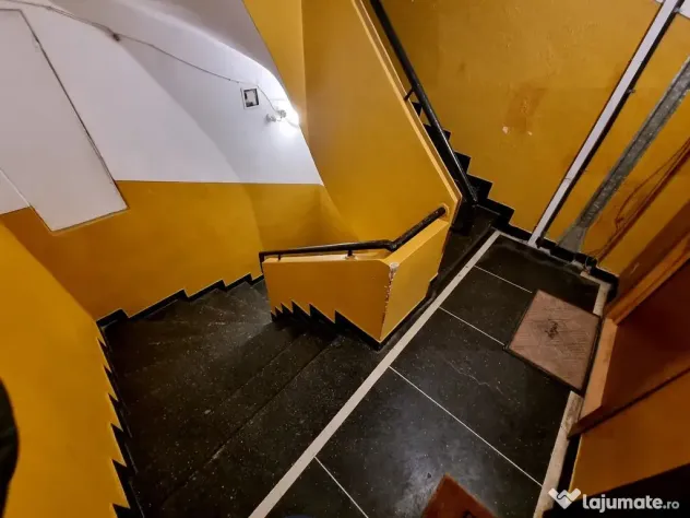 Ultracentral-apartament 4 camere 95 mp