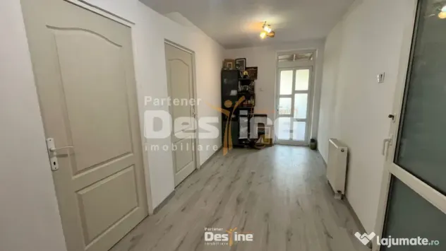 Apartament individual 4 camere 110 mp în Vilă + 167mp CURT