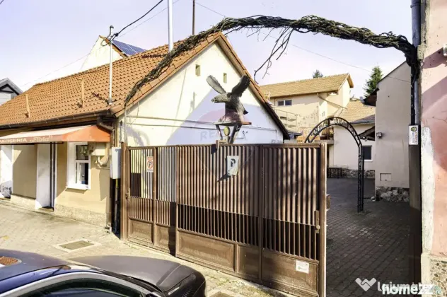Cladire 10 camere de vânzare zona Intim/ Preluare chiriaș
