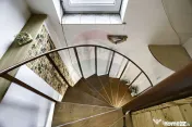 Cladire 10 camere de vânzare zona Intim/ Preluare chiriaș 