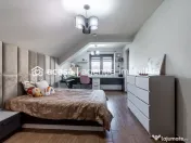 Casă SMART cu 5 camere, teren 720 mp, fotovoltaice 13 kW... 