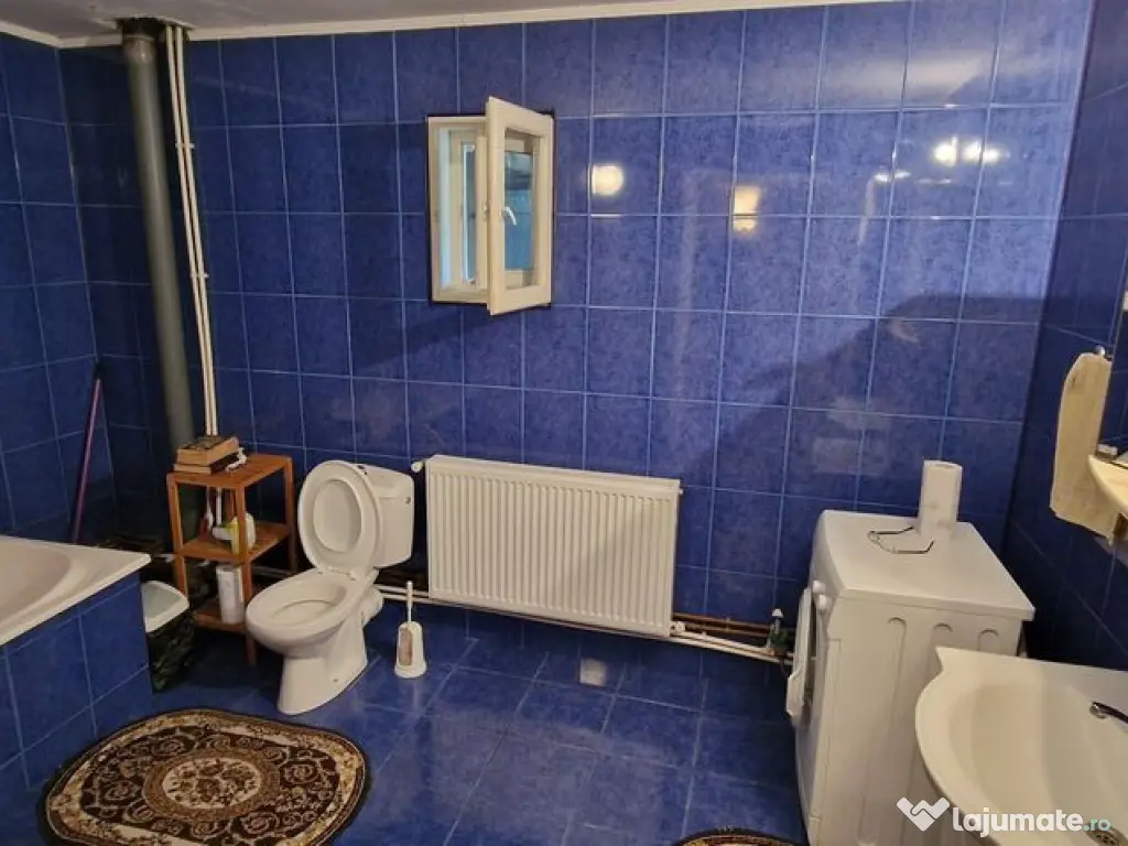 Agigea , zona Pod, ideala pentru gradinita sau azil batrani.