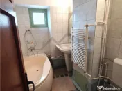 Apartament 4 camere zona Nicolina 